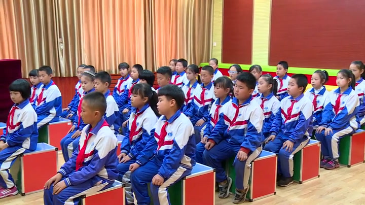 人教版音乐五下《渔舟唱晚》辽宁陈老师-市一等奖