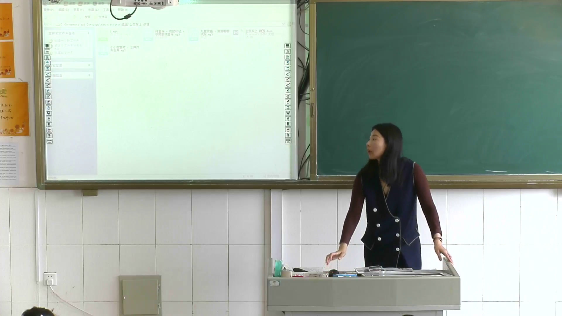 湘美版美术一下《19.公交车上》内蒙张老师-市一等奖