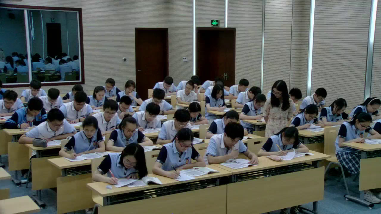 译林版英语模块六《Project(2)：Making a happiness handbook》江苏胡老师-市一等奖