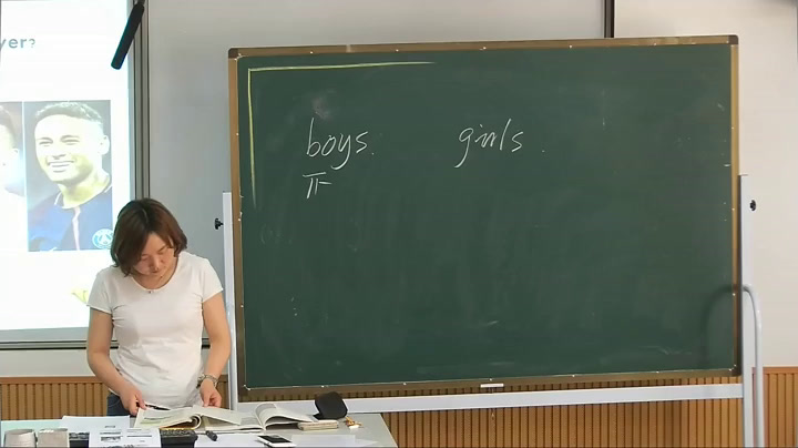 译林版英语模块四《Task(1)：Talking about sports and activities：Skills building 1 and 2》江苏老师-县级优课
