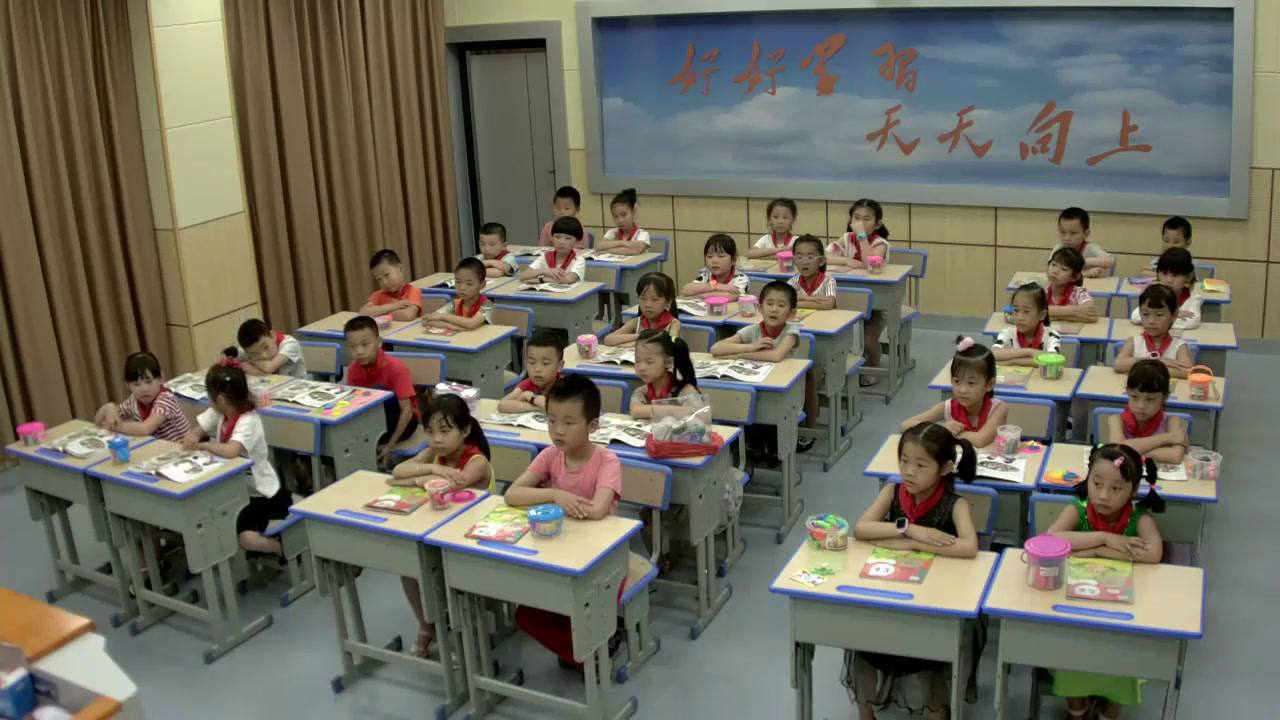 人教版美术一下《第13课　各式各样的水果》福建柯老师-省一等奖