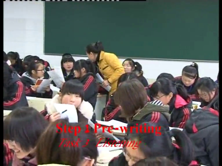 译林版英语模块六《Task(2)：Writing a letter to explain cultural misunderstandings：Skills b》江苏老师-县级优课