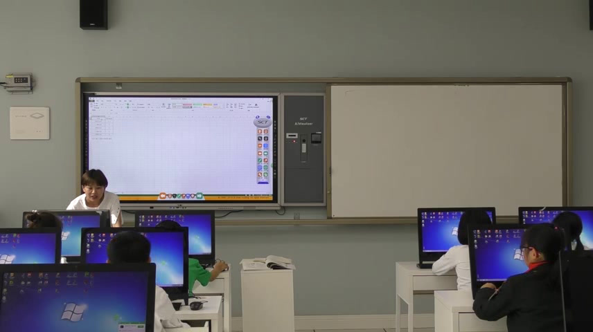 教科版科学三下《茎越长越高》重庆张老师-全国一等奖