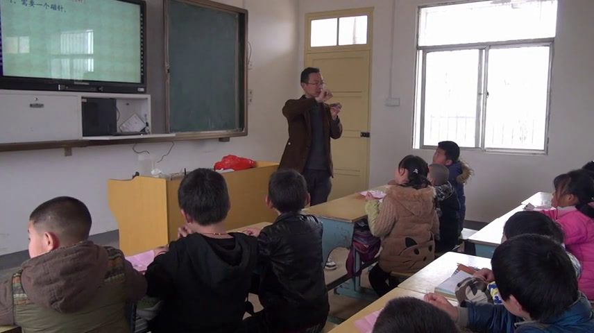 教科版科学三下《做一个指南针》安徽江老师-市一等奖