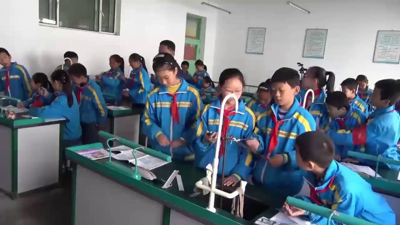 教科版科学五下《做一个钟摆》新疆李老师-省一等奖
