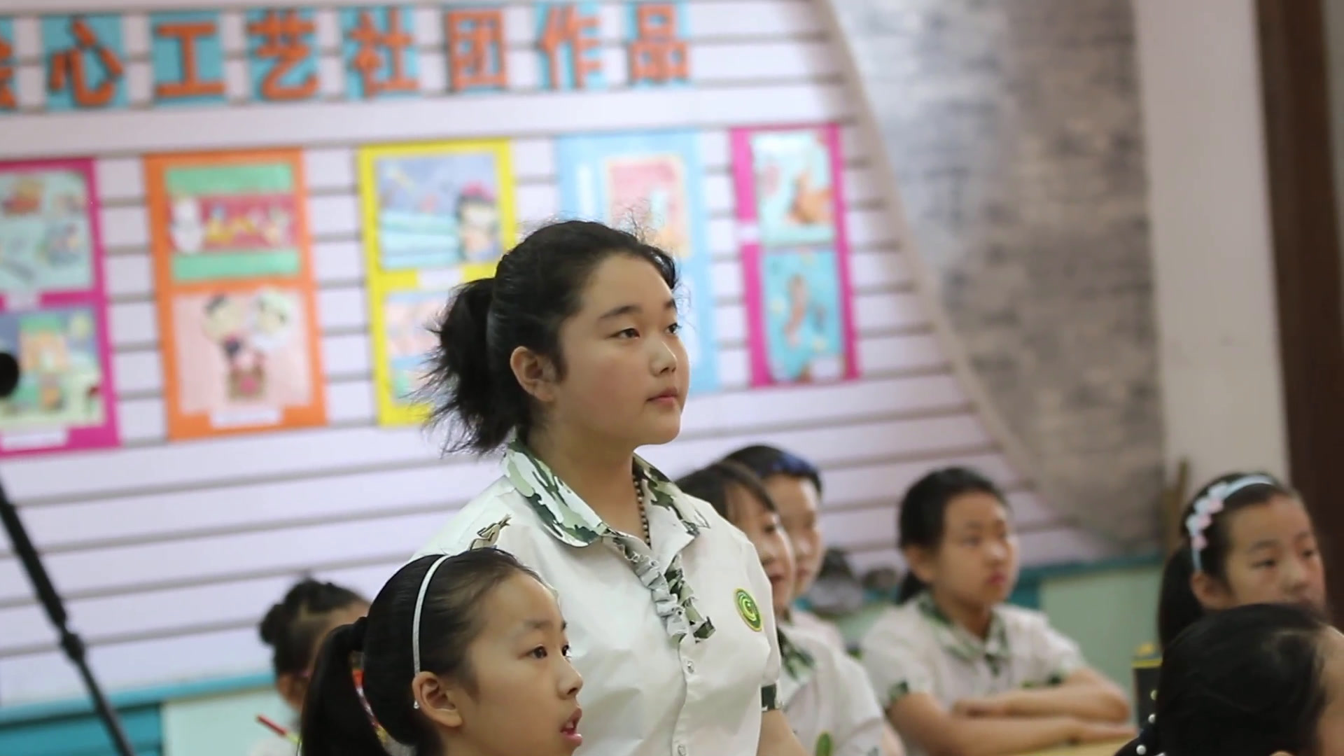 冀美版美术四下《8.纸筒人》河北刘老师-全国一等奖