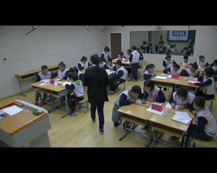 苏教2001版科学五下《1折形状》辽宁苏老师-全国一等奖