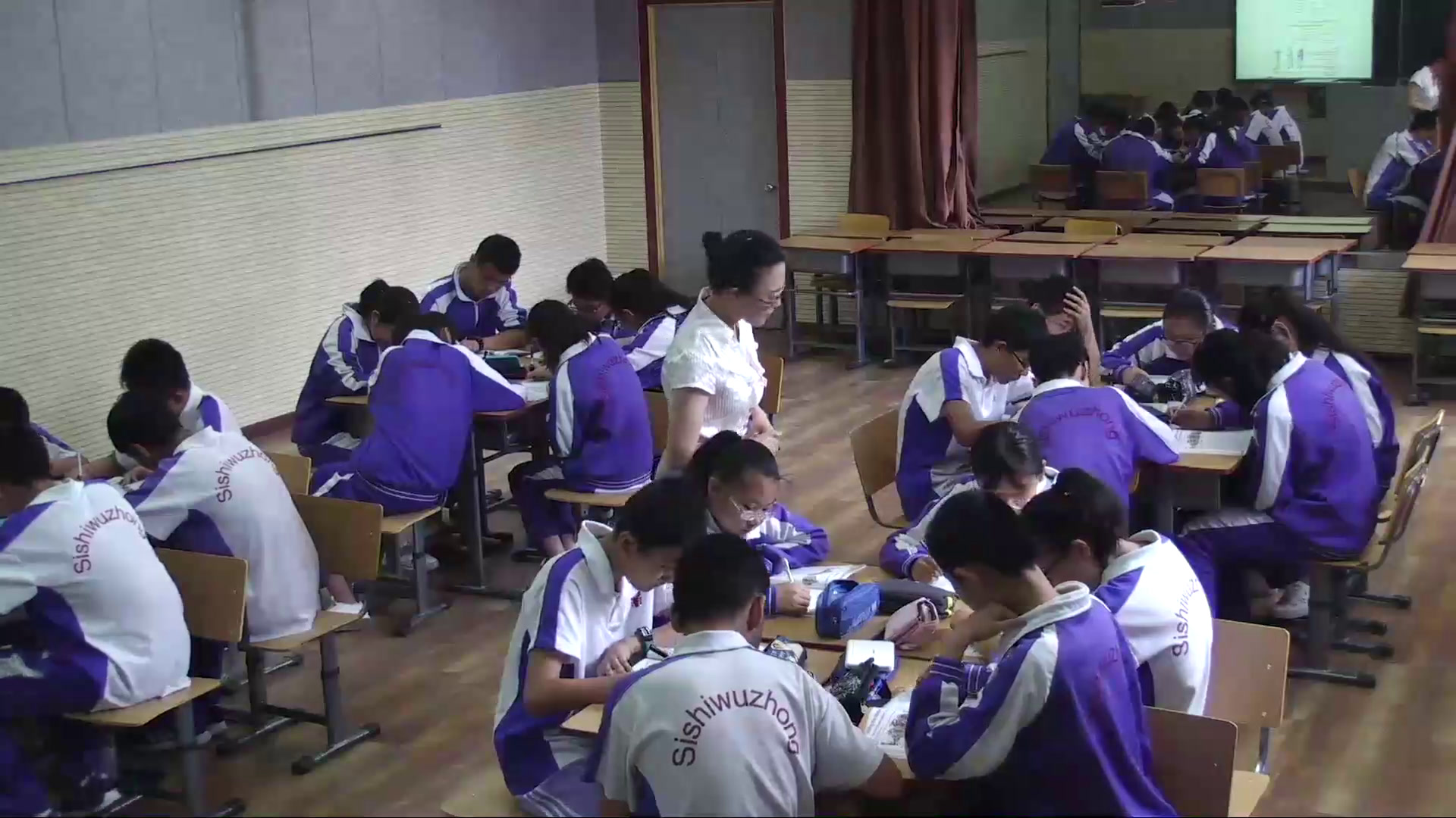 外研版英语八下《Unit 2 We have played football for a year now.》天津梁老师-省一等奖