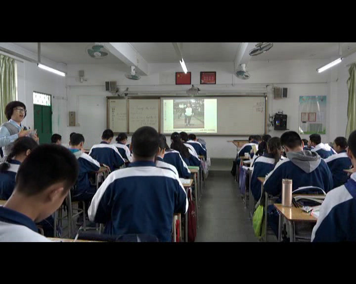 外研版英语八下《Unit 2 We have played football for a year now.》广东李老师-市一等奖