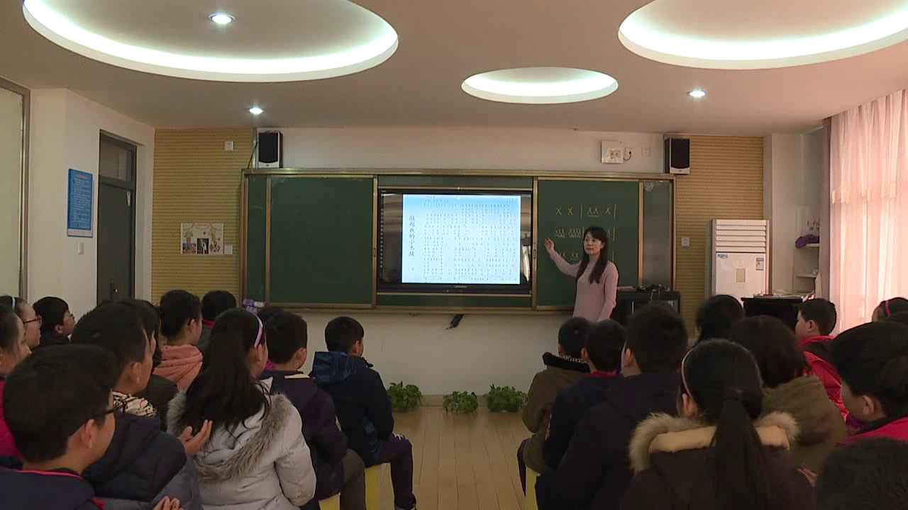 苏少版音乐六下《唱敲起我的小木鼓咿唷嘞啦巴鲁瓦》江苏姜老师-县级优课
