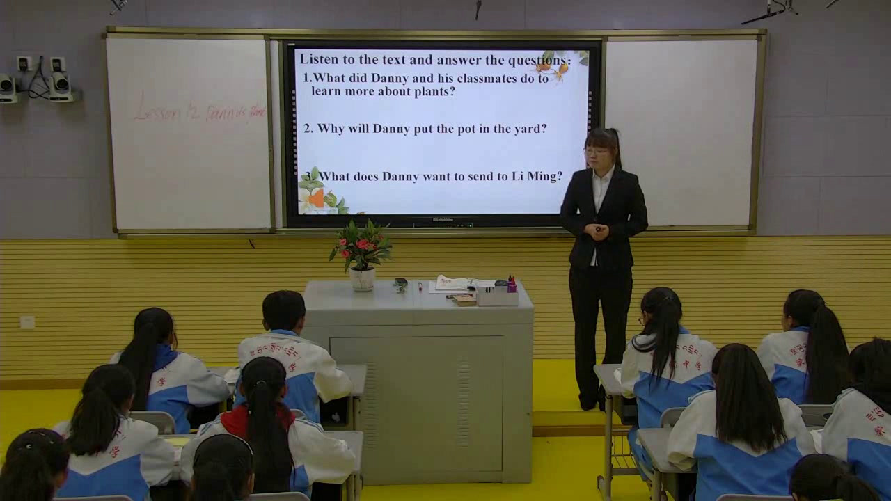 冀教版英语八下《Lesson 12 Danny’s Plant》西藏邢老师-市一等奖