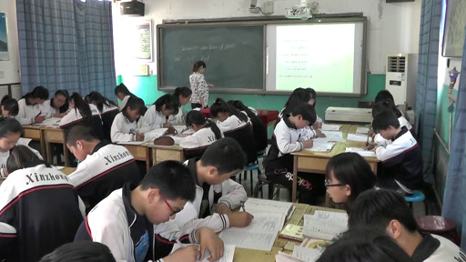 冀教版英语八下《Lesson 33 2 800 Years of Sports》河北老师-县级优课