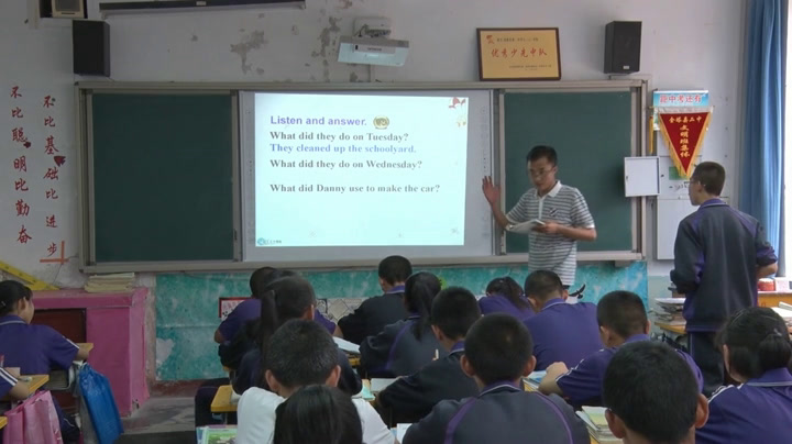 冀教版英语八下《Lesson 48 Garbage Is Interesting》甘肃老师-县级优课