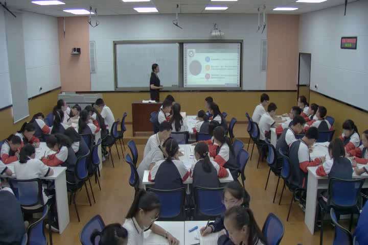 语文2011课标版八下《10.范进中举》贵州何老师-市一等奖