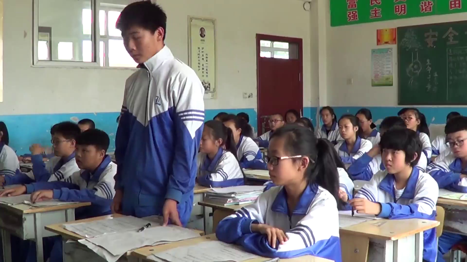 华东师大版数学八上《反证法》吉林苗老师-市一等奖