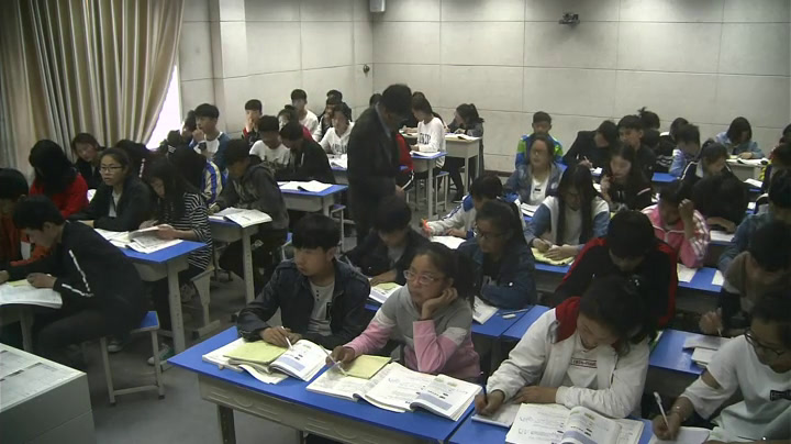 华东师大版数学九上《面积问题》河南董老师-市一等奖