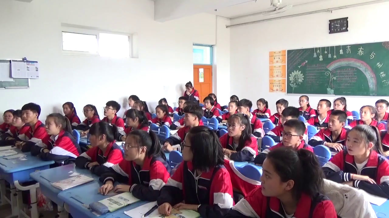 华东师大版数学九上《相似三角形的性质》吉林吴老师-市一等奖