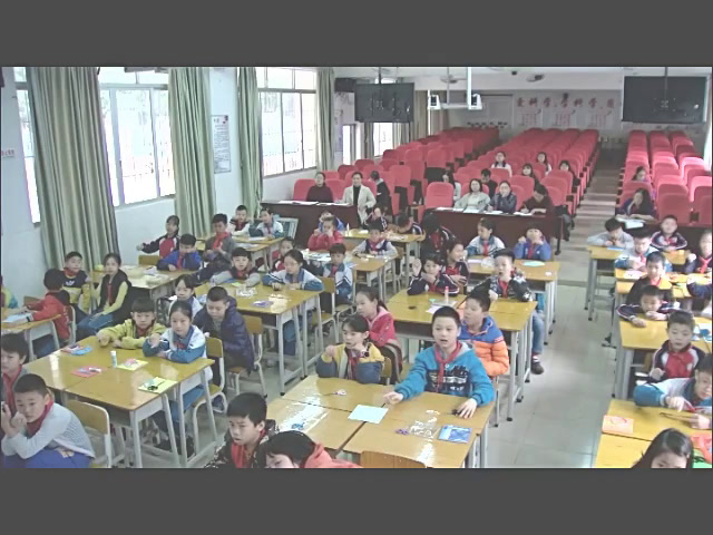 浙人美版美术二下《5折剪蝴蝶》广东赖老师-县级优课