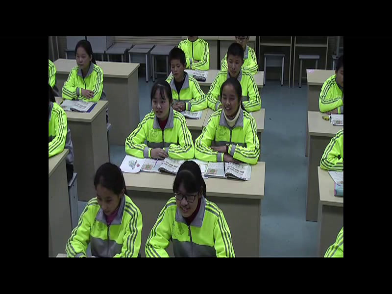 外研版英语七上《Unit2 The library is on the left of the playground.》安徽张老师-市一等奖