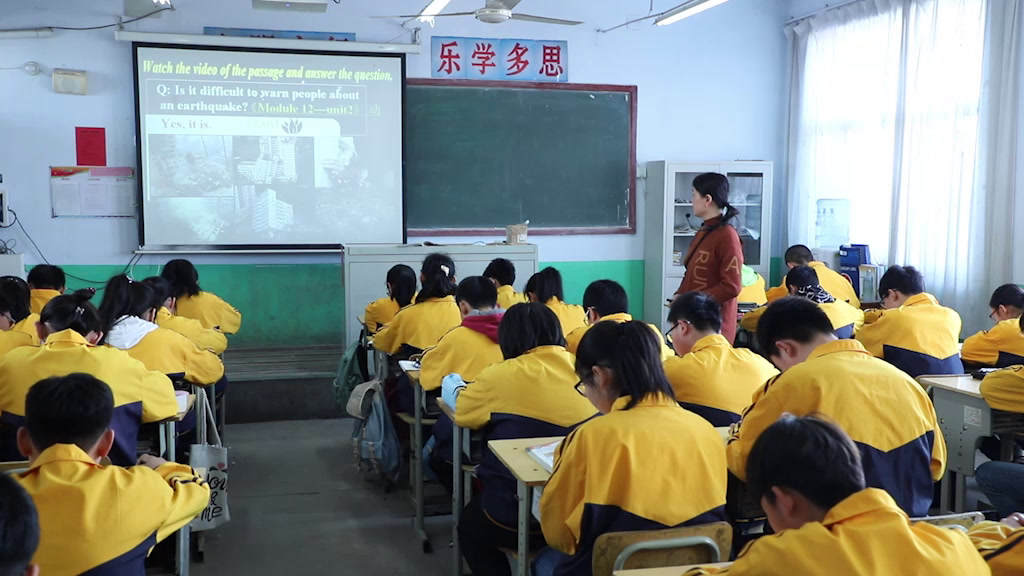 外研版英语八上《Unit1 What should we do before help arrives》山东王老师-市一等奖