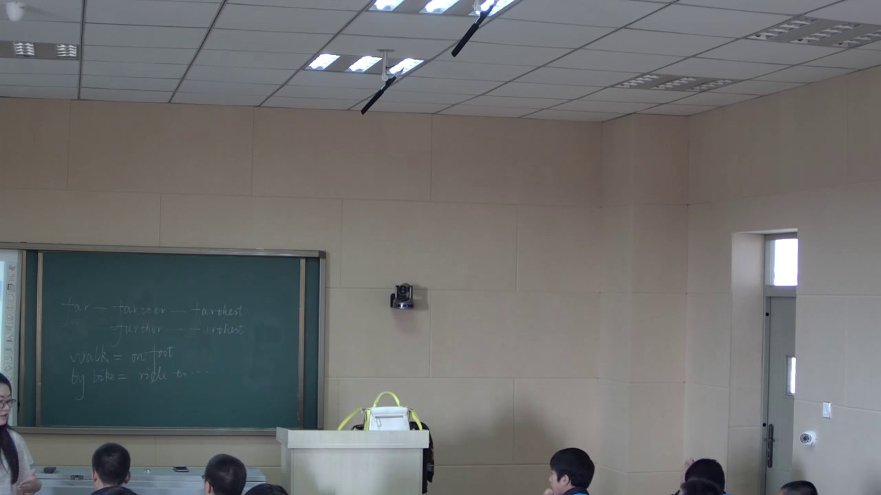 外研版英语八上《Unit1 He lives the farthest from school.》内蒙韩老师-省一等奖