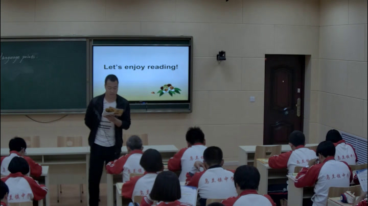 外研版英语八上《Unit1 Nothing is more enjoyable than playing tennis.》内蒙云老师-市一等奖