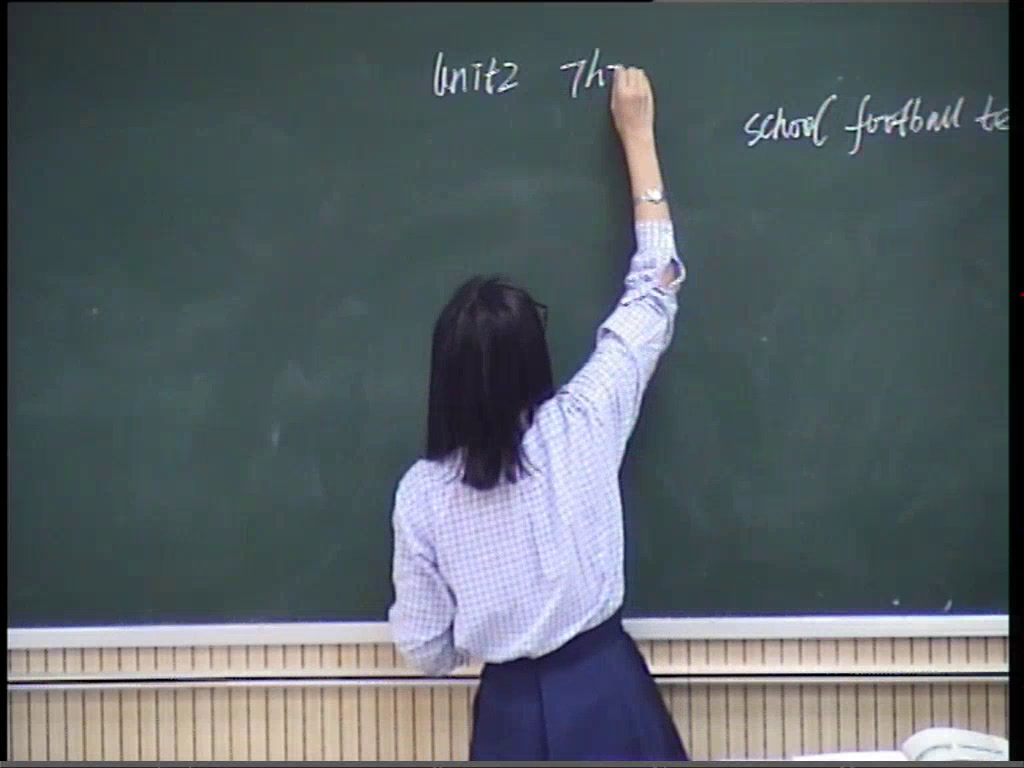 外研版英语八上《Unit2 This year we are training more carefully.》内蒙陈老师-市一等奖