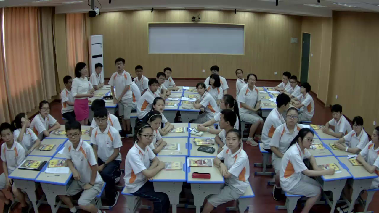 外研版英语九上《Unit1 She trained hard, so she became a great player later.》浙江吴老师-省一等奖